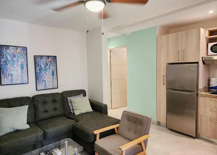 Tropical 2nd Floor With Rooftop Holiday home Coco