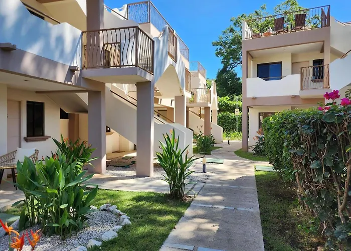 Holiday home Tropical 2nd Floor With Rooftop Coco