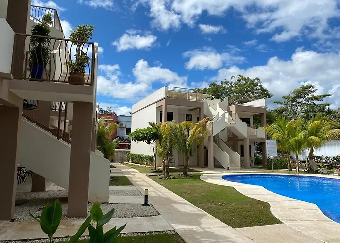 Tropical 2nd Floor With Rooftop Holiday home Coco